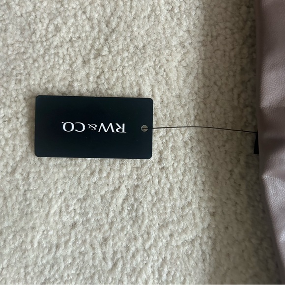 Pleather leggings - Picture 3 of 5